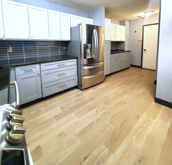 4504 Laramie TRL, Minnetonka, MN 55345