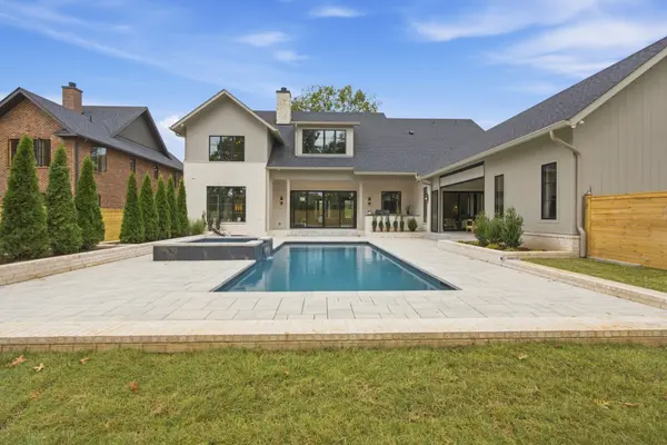 3720 Benham Ave, Nashville, TN 37215