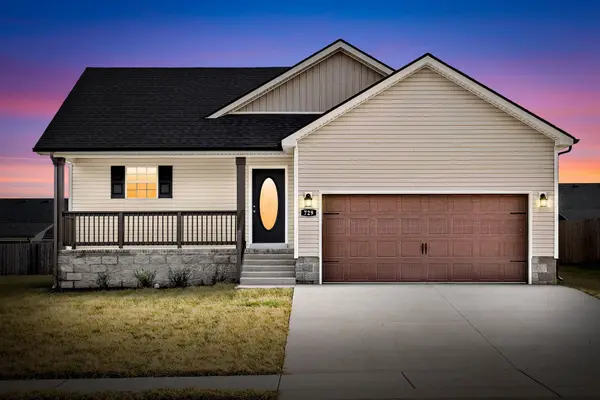 1498 Hallies Way, Clarksville, TN 37043
