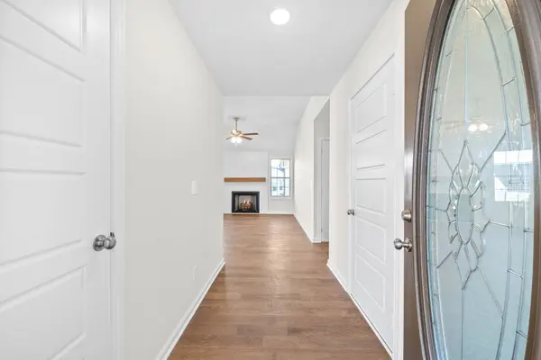 1498 Hallies Way, Clarksville, TN 37043