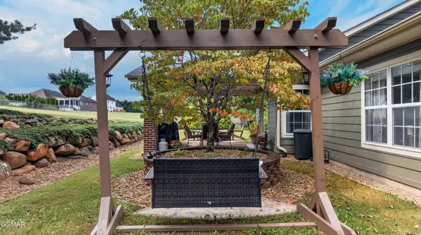 1846 Pheasant Crossing Drive, Dandridge, TN 37725