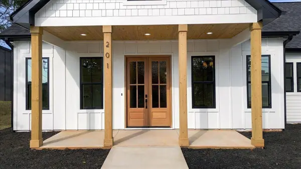 201 Maple ST, Lyman, SC 29365-1517
