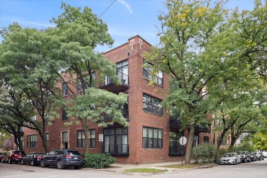 1670 N Claremont AVE #101, Chicago, IL 60647