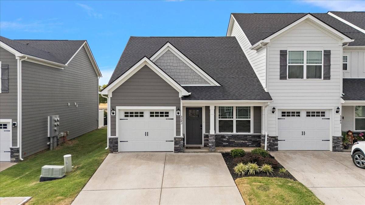 5243 Normandy Cob Dr, Murfreesboro, TN 37129