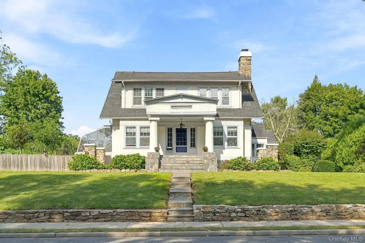 1239 Post RD, Scarsdale, NY 10583