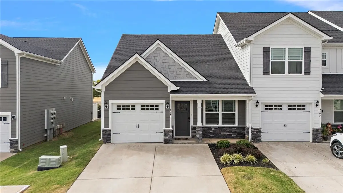 5243 Normandy Cob Dr, Murfreesboro, TN 37129