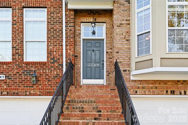 3349 Luke Crossing DR, Charlotte, NC 28226