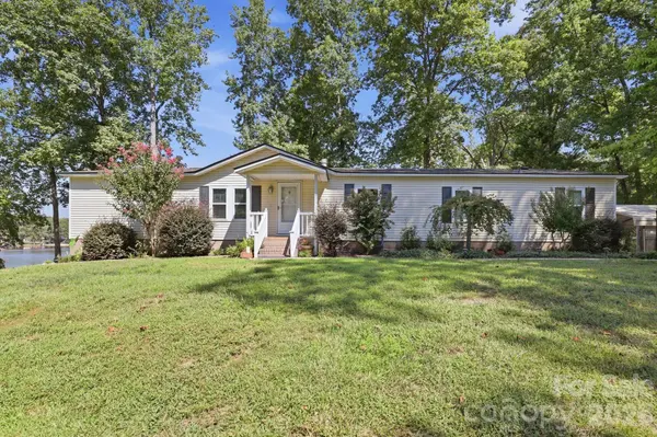 380 Lake Landing DR, Salisbury, NC 28146