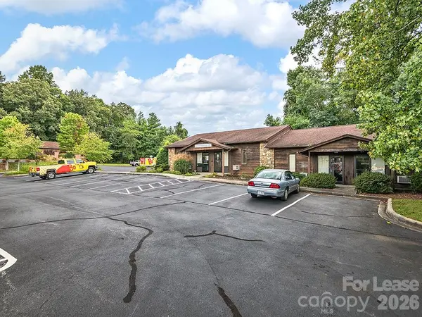 141 Glenn Bridge RD #Suite C/D, Arden, NC 28704