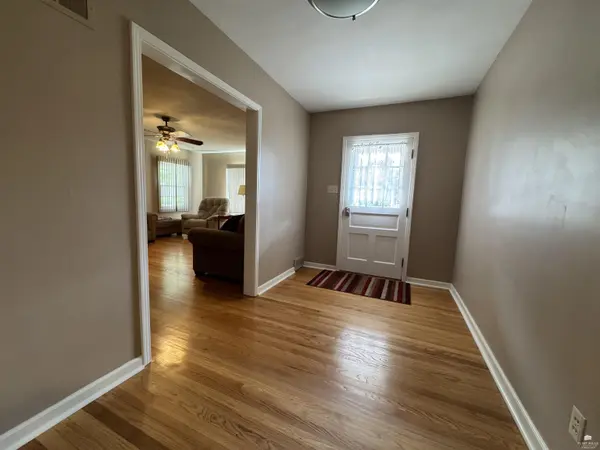 515 Arthur ST, Clay Center, KS 67432