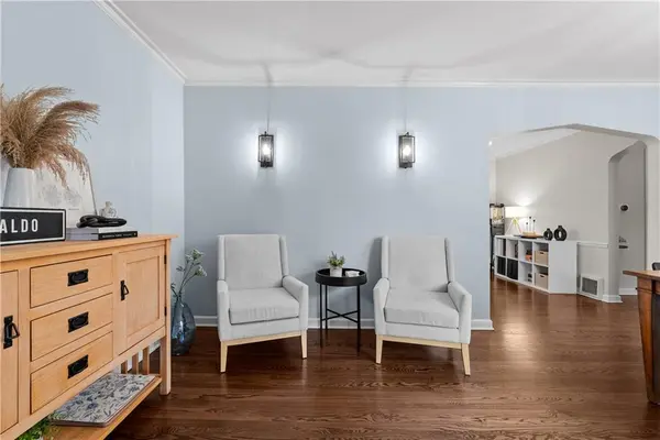 8425 Ward Parkway PLZ, Kansas City, MO 64114