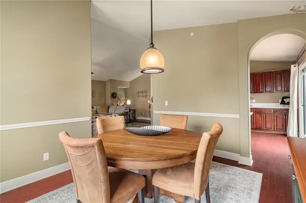 8924 Inkster ST, Lenexa, KS 66227