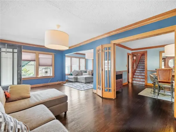 320 N River BLVD, Independence, MO 64050