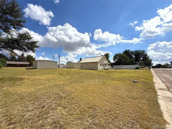 716 Pawnee, Flagler, CO 80815