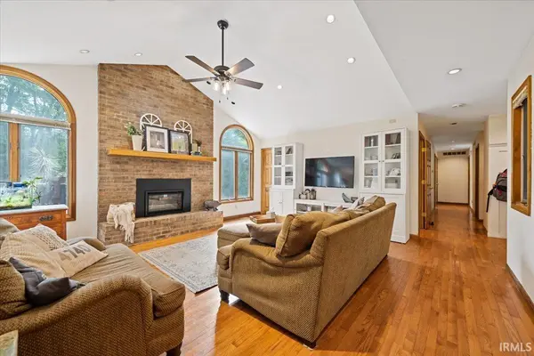 6308 N Bent Pine DR, Bloomington, IN 47408