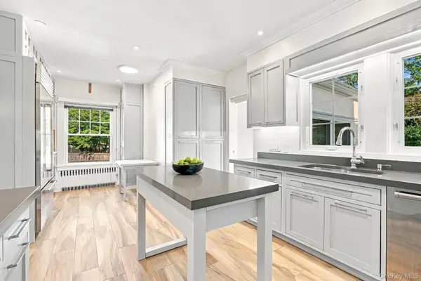 1239 Post RD, Scarsdale, NY 10583