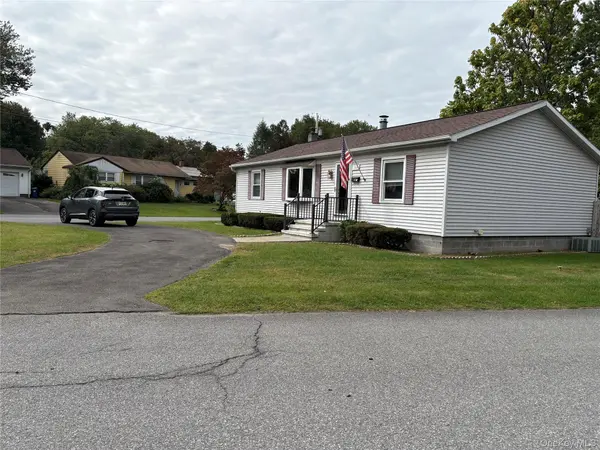 100 John ST, Saugerties, NY 12477