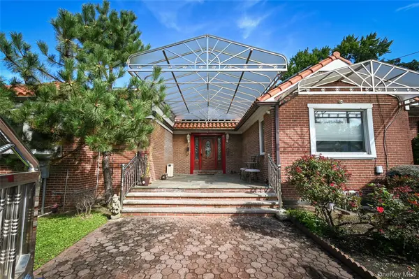 14527 13th AVE, Whitestone, NY 11357