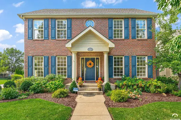 236 Earhart CIR, Lawrence, KS 66049