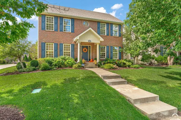 236 Earhart CIR, Lawrence, KS 66049