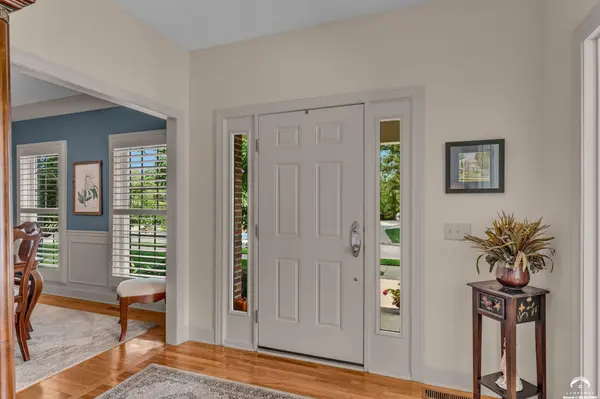 236 Earhart CIR, Lawrence, KS 66049
