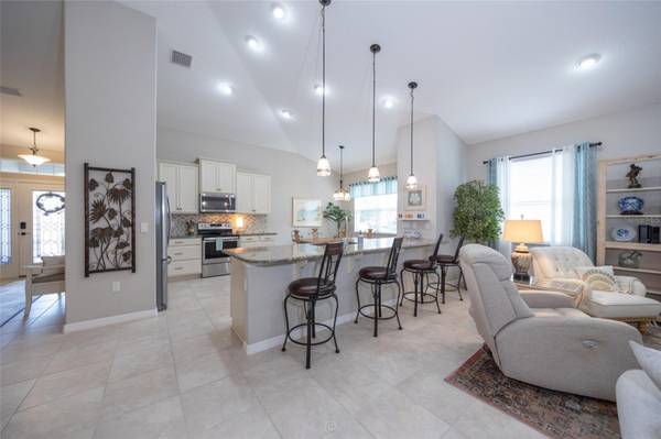 155 PARK PLACE CIR, Palm Coast, FL 32164