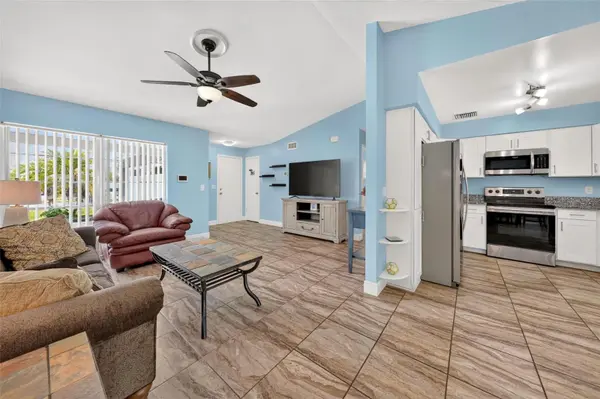 7723 DANU DR, Orlando, FL 32822