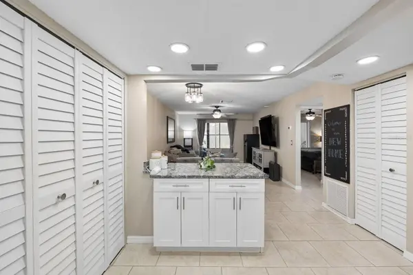 2438 ENTERPRISE RD #4, Clearwater, FL 33763