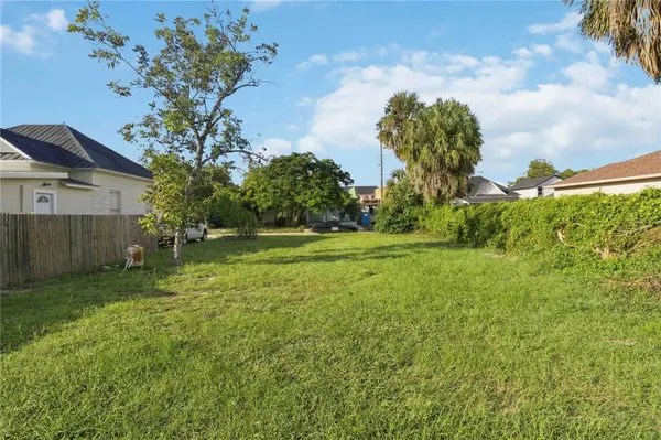 2520 W PALMETTO ST, Tampa, FL 33607