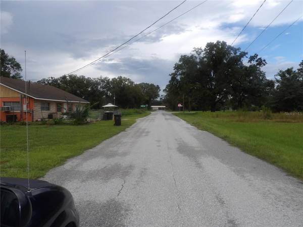 EAST ST, Mulberry, FL 33860