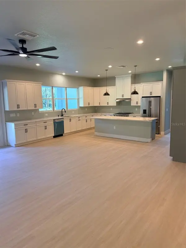 1619 MAGNOLIA AVE, Deland, FL 32724