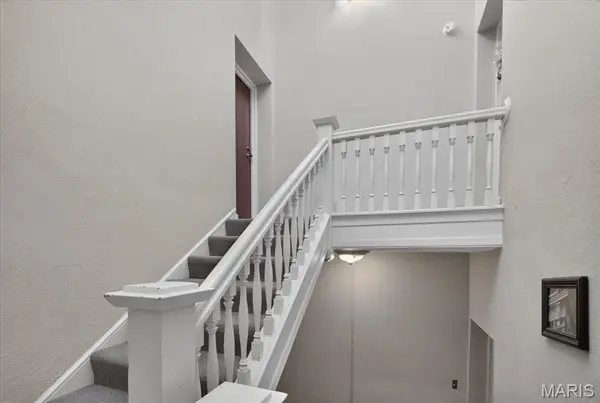 5553 Waterman BLVD #3E, St Louis, MO 63112