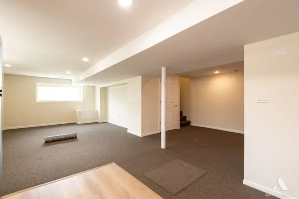 3301 N Kilbourn AVE #G, Chicago, IL 60641