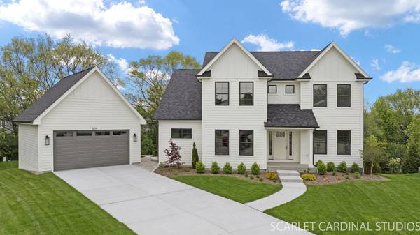 835 Avon CT, Glen Ellyn, IL 60137
