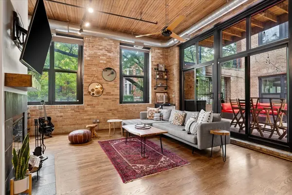 1670 N Claremont AVE #101, Chicago, IL 60647