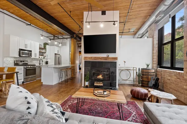 1670 N Claremont AVE #101, Chicago, IL 60647