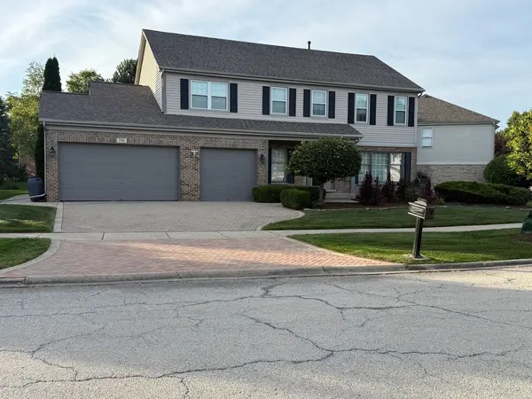 730 Castlerea LN, Des Plaines, IL 60016