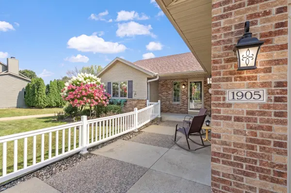 1905 Prairie AVE SW, Faribault, MN 55021