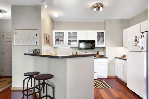 660 N 2nd ST #305, Minneapolis, MN 55401