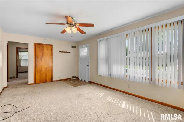 3041 Trinity AVE, Springfield, IL 62702