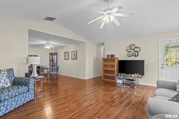 3111 EL DORADO DR, Springfield, IL 62701