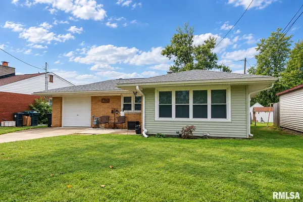 1302 ILLINOIS ST, Pekin, IL 61554