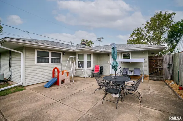 1302 ILLINOIS ST, Pekin, IL 61554