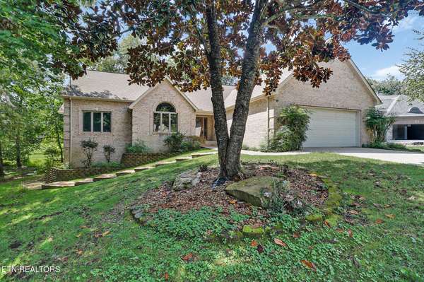 17 Kenwood Court, Crossville, TN 38558