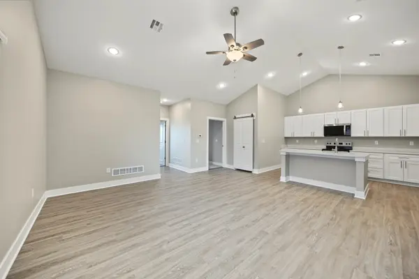 1244 Steve Hawley Ln., Salina, KS 67401