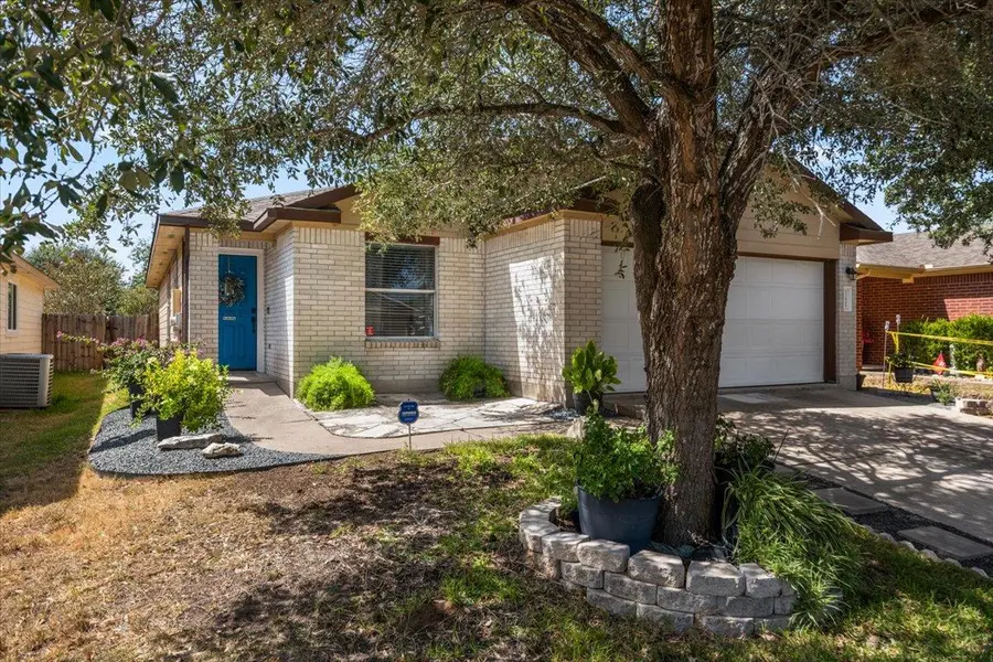 12609 Campana DR, Del Valle, TX 78617