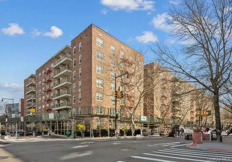 142-05 Roosevelt Avenue #517, Flushing, NY 11354