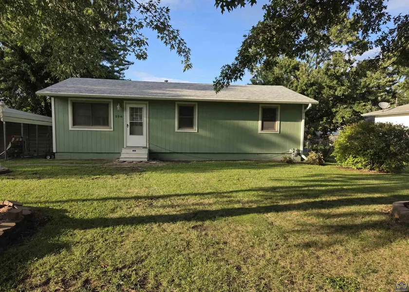 506 W North ST, Carbondale, KS 66414