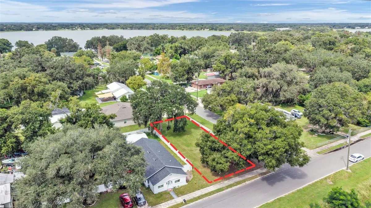 216 PEARL ST, Auburndale, FL 33823