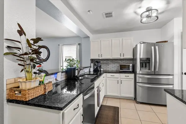 12609 Campana DR, Del Valle, TX 78617